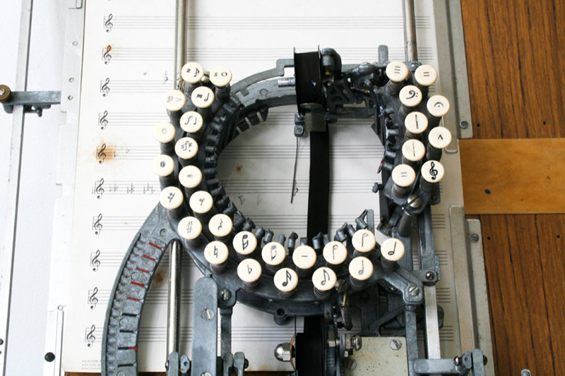 Kreaton Μουσική Γραφομηχανή